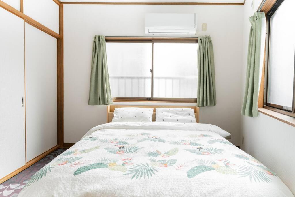 F House 中崎屋 梅田 Apartemen Osaka